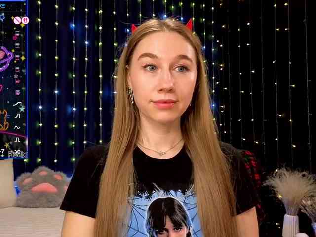 kiskaWEDNESDAY webcam