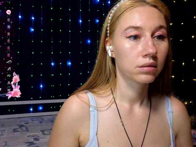 kiskaWEDNESDAY webcam