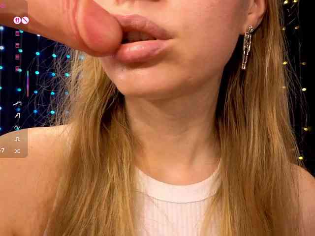 kiskaWEDNESDAY webcam