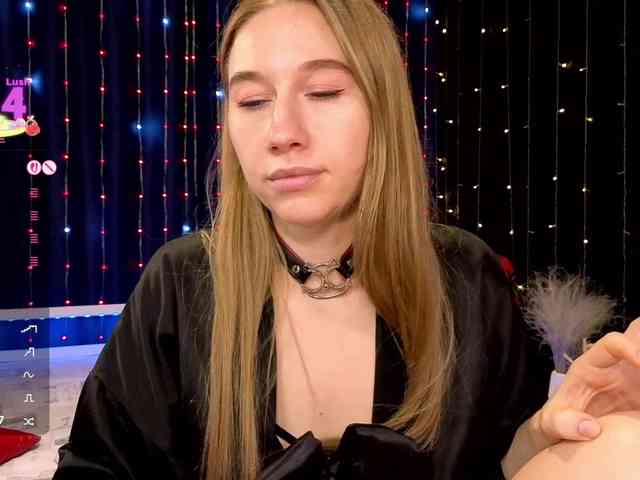 kiskaWEDNESDAY webcam