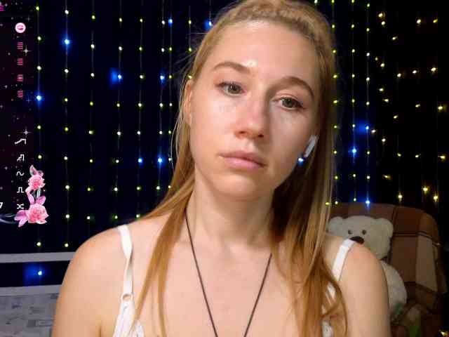 kiskaWEDNESDAY webcam
