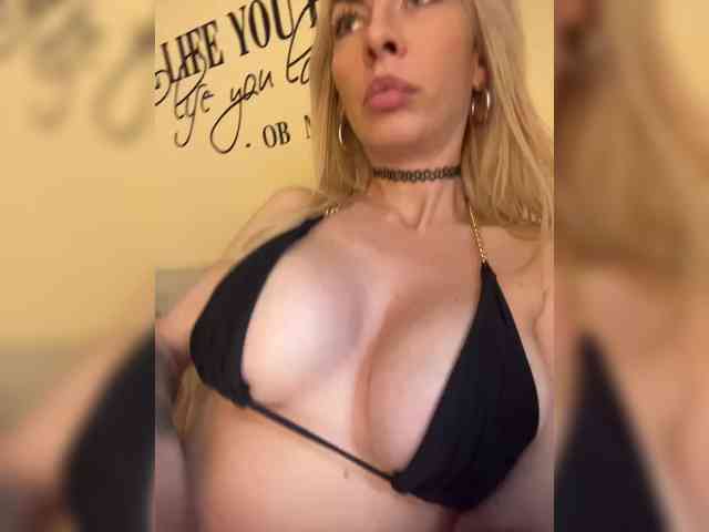 Angellbox18 webcam
