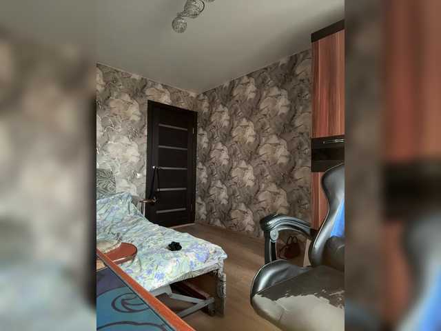 Offline dkarsar777 on BongaCams