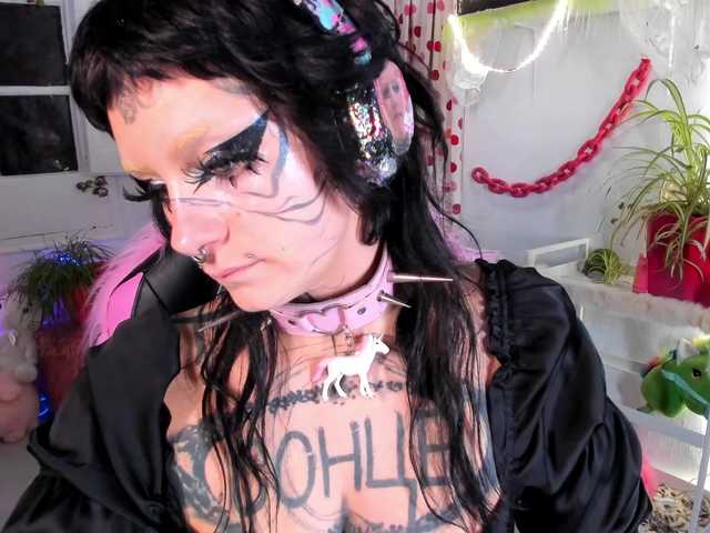 Lady-sontse-'s BongaCams show and profile