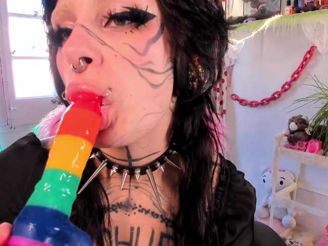 Lady-sontse-'s BongaCams show and profile