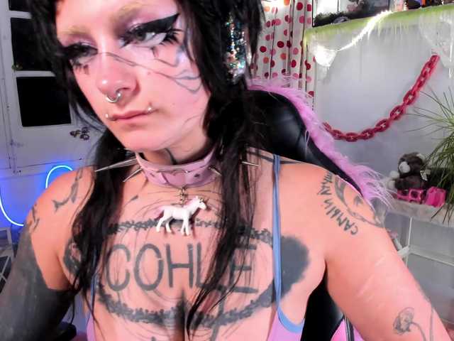 Lady-sontse-'s BongaCams show and profile