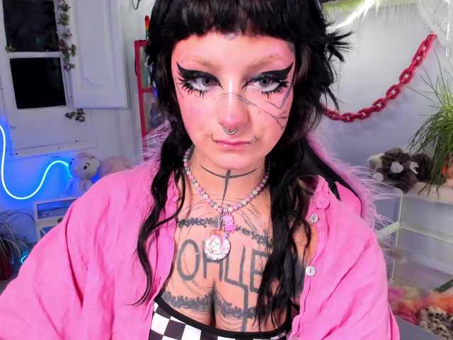 Lady-sontse-'s BongaCams show and profile