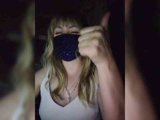 Valeria09871 webcam