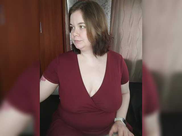 Cutecheeks's BongaCams show and profile