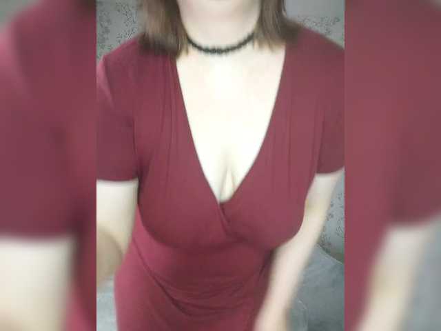 Cutecheeks's BongaCams show and profile