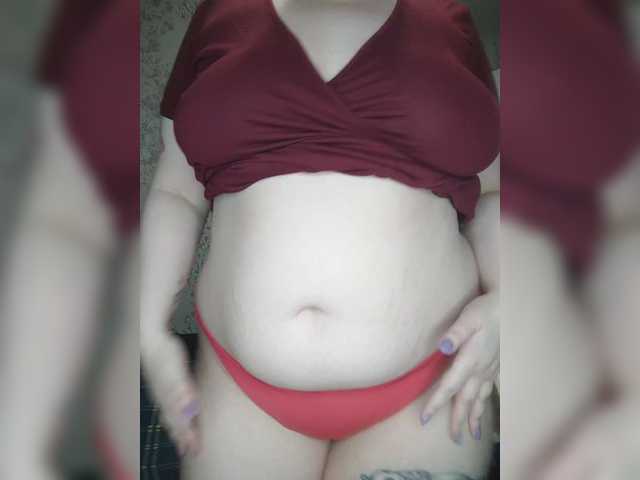 Cutecheeks's BongaCams show and profile