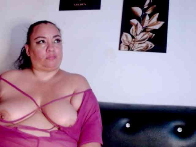 im-helenn webcam