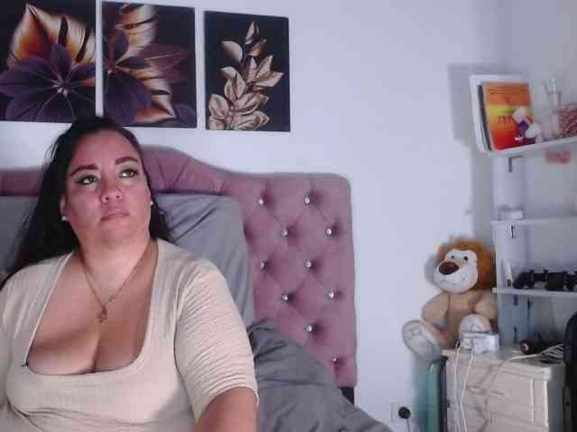 im-helenn webcam