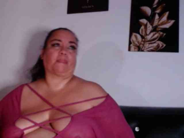 im-helenn webcam