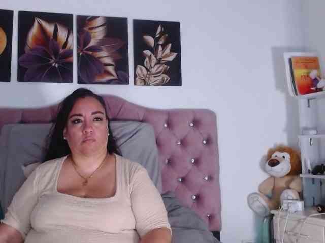 im-helenn webcam