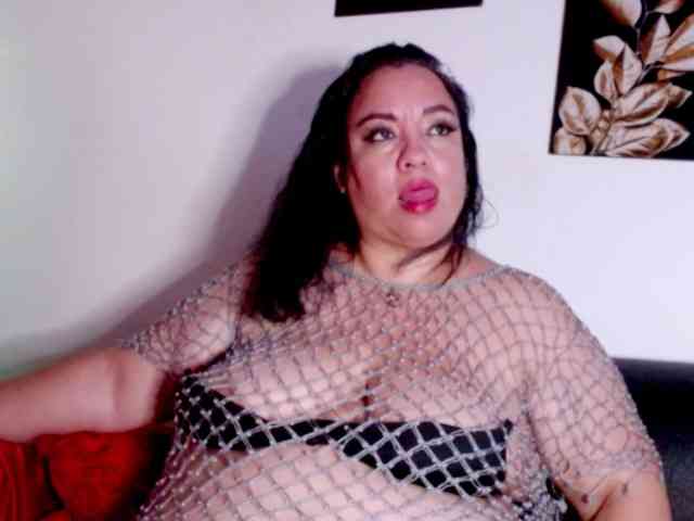 im-helenn webcam