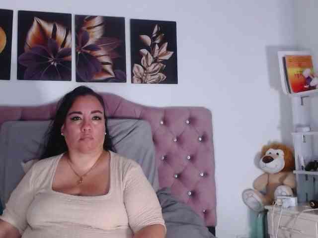 im-helenn webcam