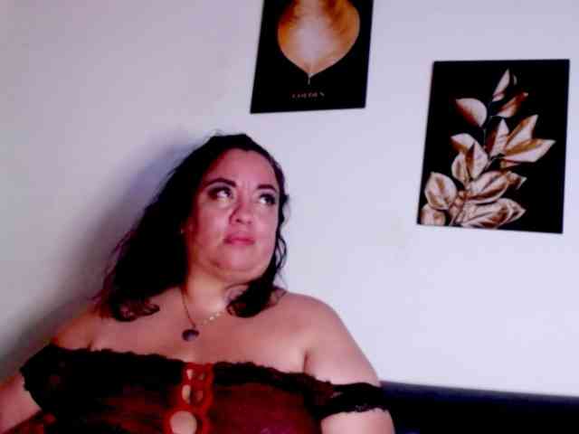im-helenn webcam
