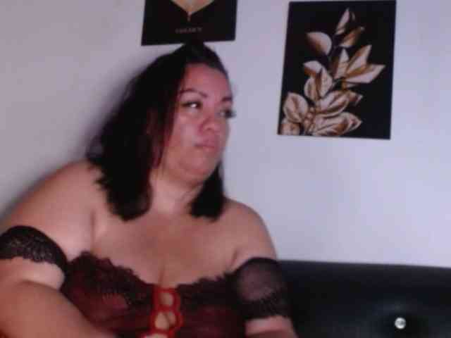 im-helenn webcam
