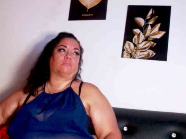 im-helenn webcam