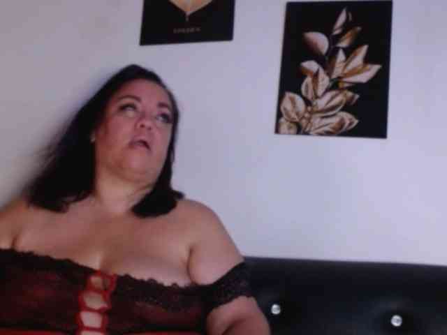 im-helenn webcam