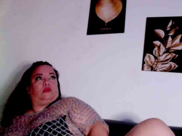 im-helenn webcam
