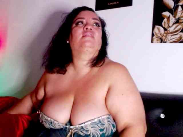 im-helenn webcam