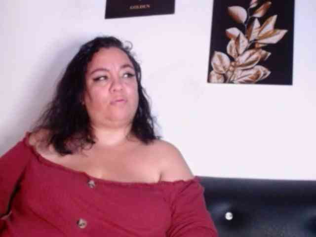 im-helenn webcam