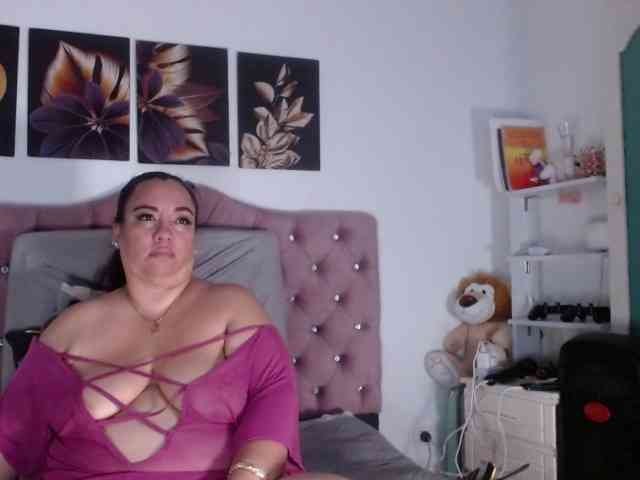 im-helenn webcam