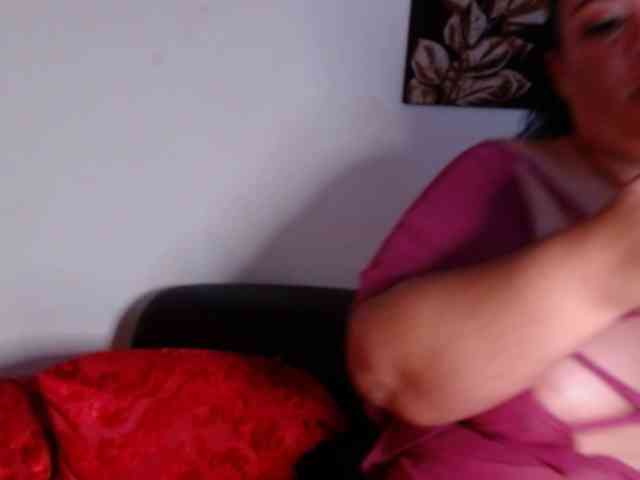 im-helenn webcam