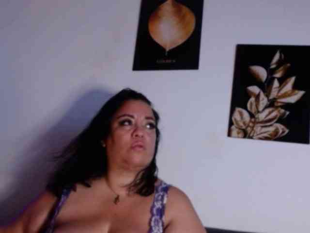 im-helenn webcam