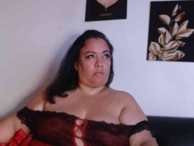 im-helenn webcam