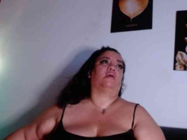 im-helenn webcam
