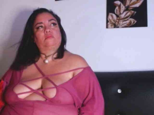 im-helenn webcam