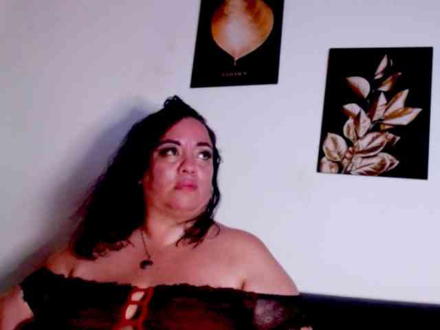 im-helenn webcam