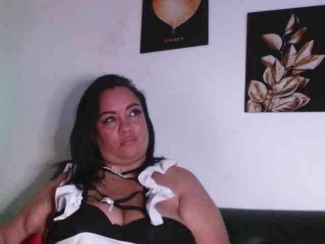 im-helenn webcam
