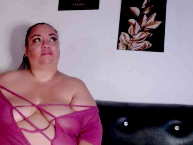 im-helenn webcam