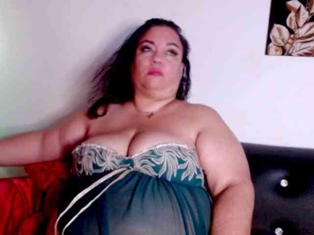 im-helenn webcam