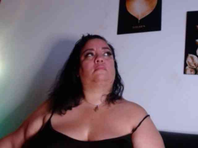im-helenn webcam