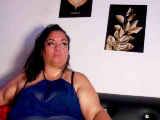 im-helenn webcam