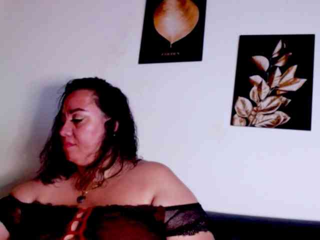 im-helenn webcam