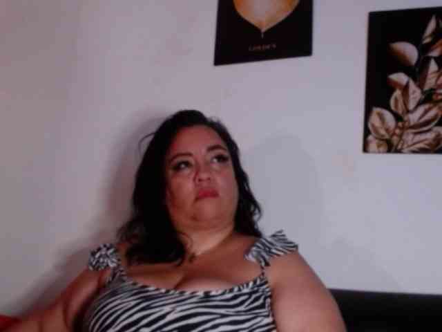 im-helenn webcam
