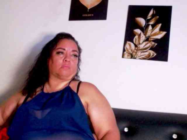 im-helenn webcam