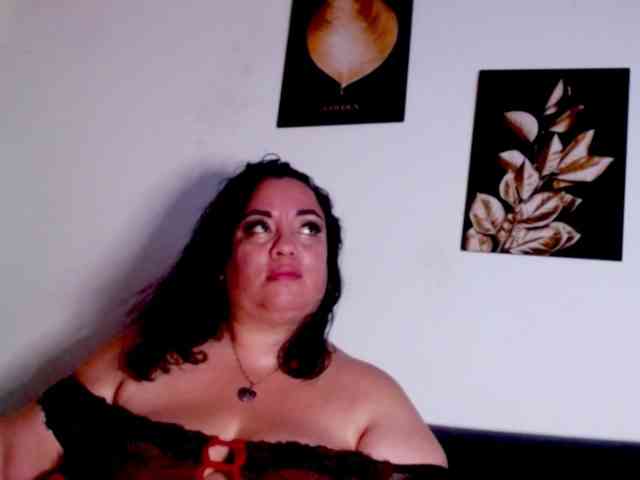 im-helenn webcam