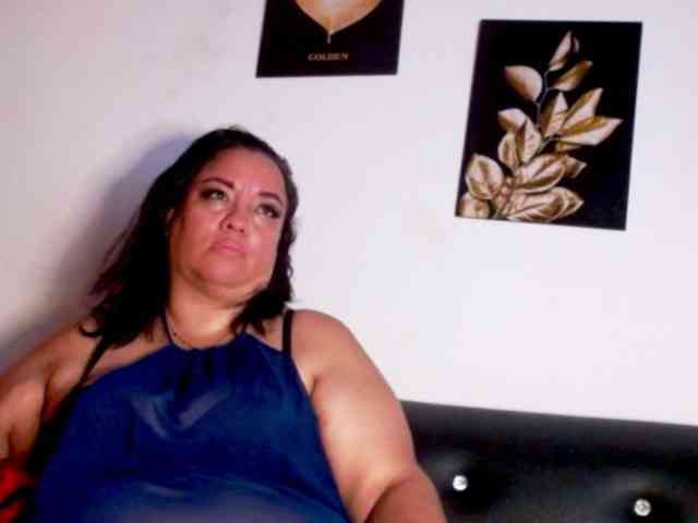 im-helenn webcam