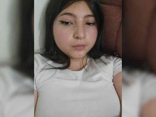 AhriLittle webcam