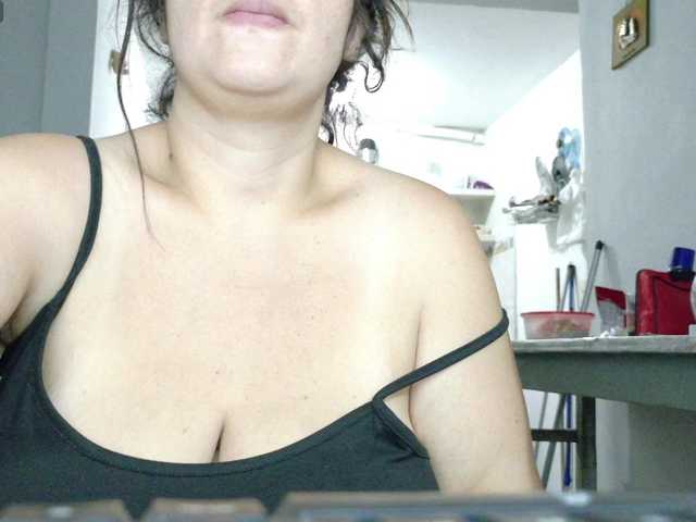 ladydeathz0's BongaCams show and profile