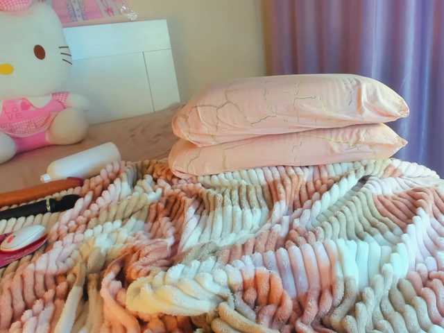 Kuraii's BongaCams show and profile