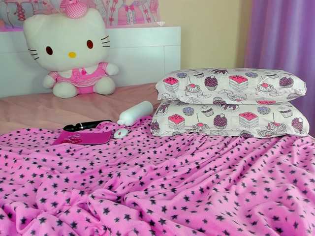 Kuraii live cam profile