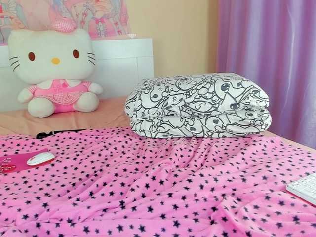 Kuraii's BongaCams show and profile